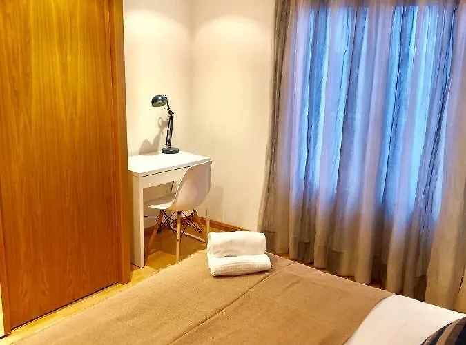 Oupen De Dor - Virgenes El Pilar Апартаменты Сарагоса